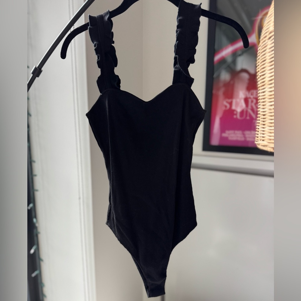 NWOT Black Bodysuit